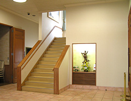 2階洋室への階段
